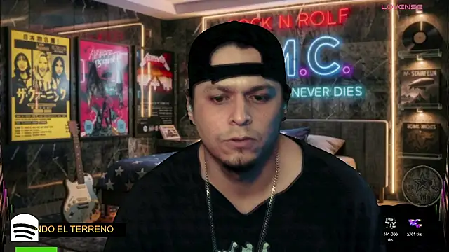 chino_roz's Webcam Show