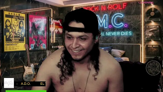 chino_roz Webcamshow