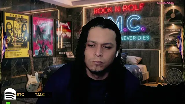Webkamerová show chino_roz