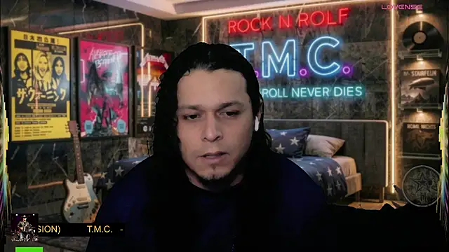 chino_roz Pertunjukan Webcam