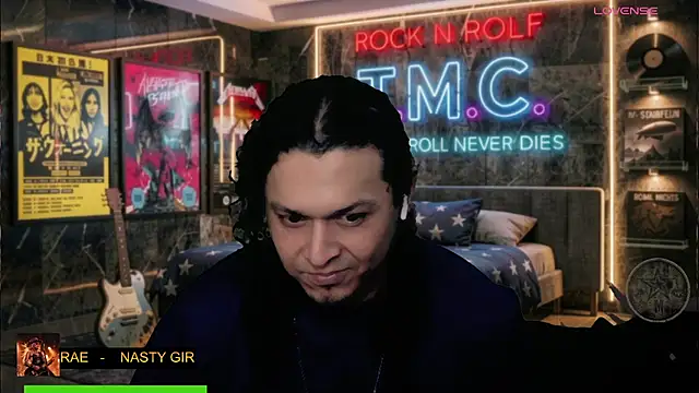 הופעת וובקאם של chino_roz