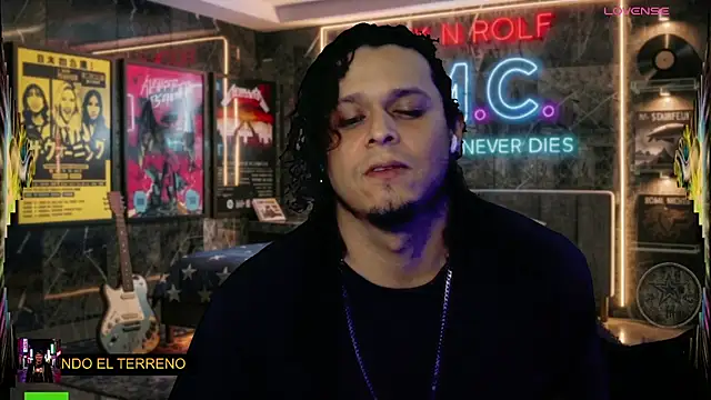 הופעת וובקאם של chino_roz