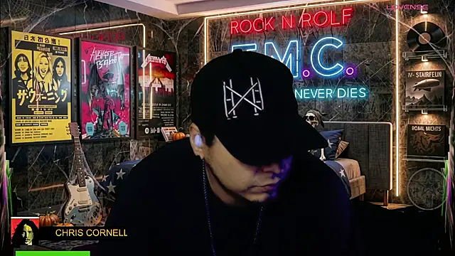chino_roz webkamerás műsora