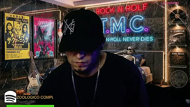 chino_roz 在線直播表演