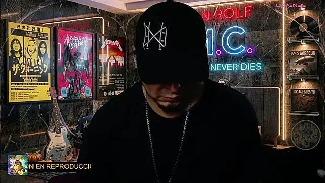 chino_rozn Webbikameraesitys