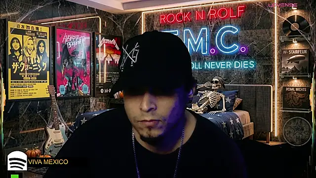 Webkamerová show chino_roz