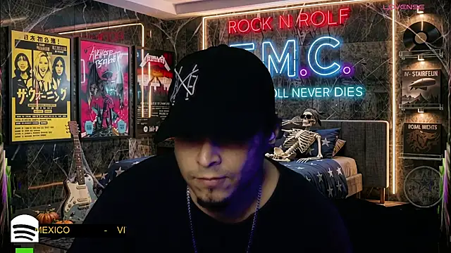 chino_roz Adlı Modelin Web Kamerası Şovu