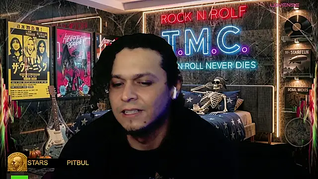 chino_roz Webcam show