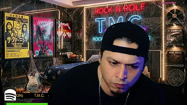 chino_roz Webcam Show