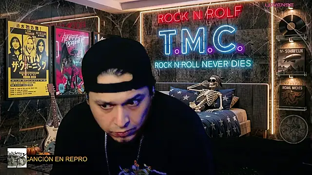 chino_roz Webcam-Show