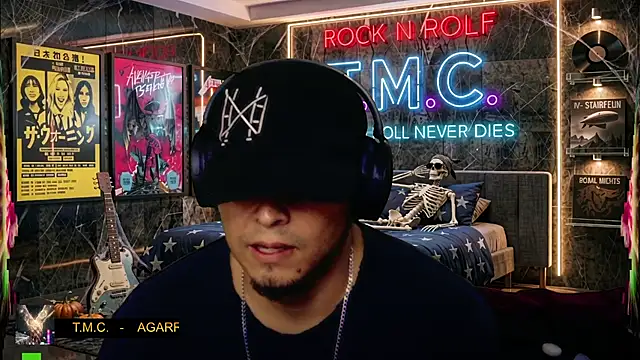 chino_roz Webcamshow