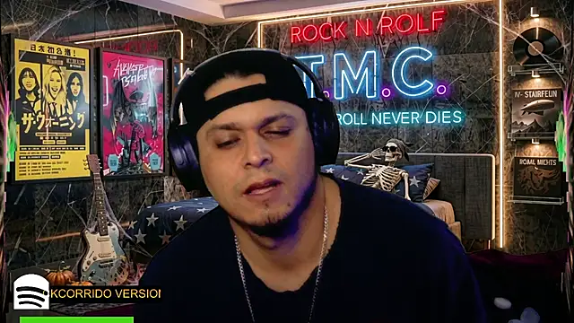 chino_roz Webcam Show