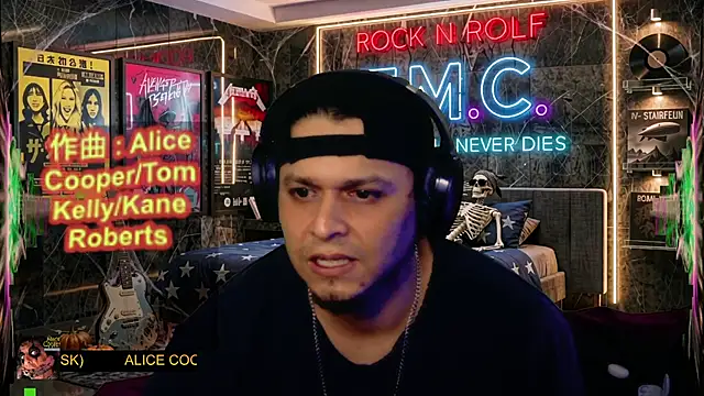Show modela chino_roz na web-kameri