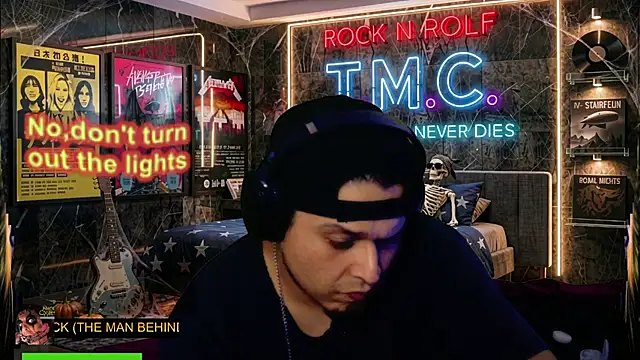 chino_roz Webcam Show