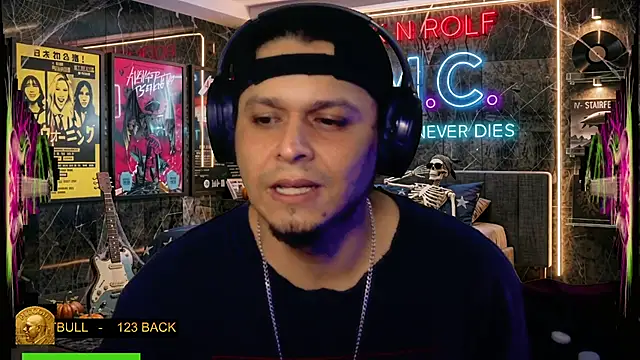 chino_roz Webcamshow