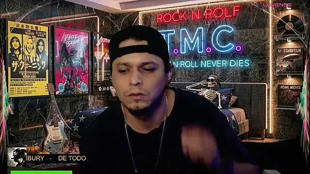 הופעת וובקאם של chino_roz