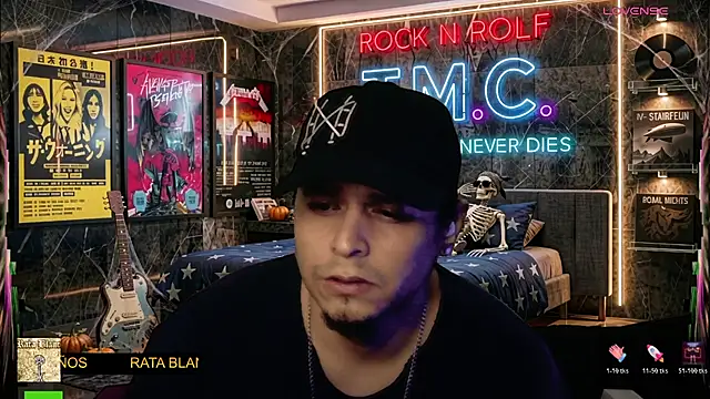 chino_roz: вебкам-шоу
