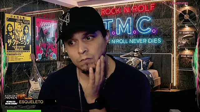 chino_roz webkamerás műsora