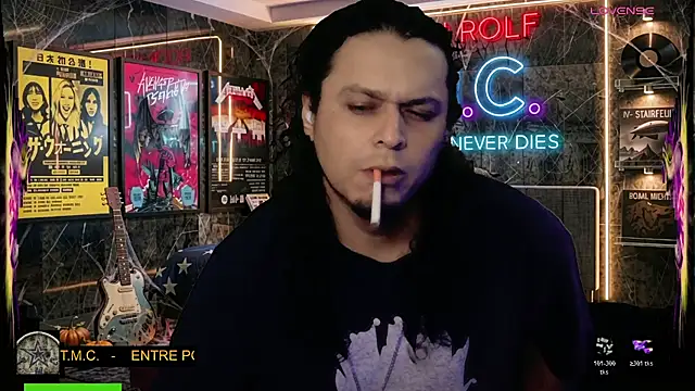 chino_roz Show Webcam