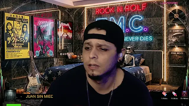 chino_roz Webcam Show
