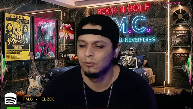 chino_roz Webcam show