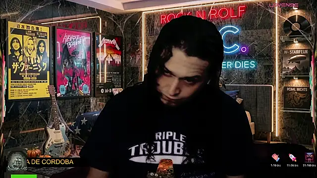 chino_roz Webcam Show