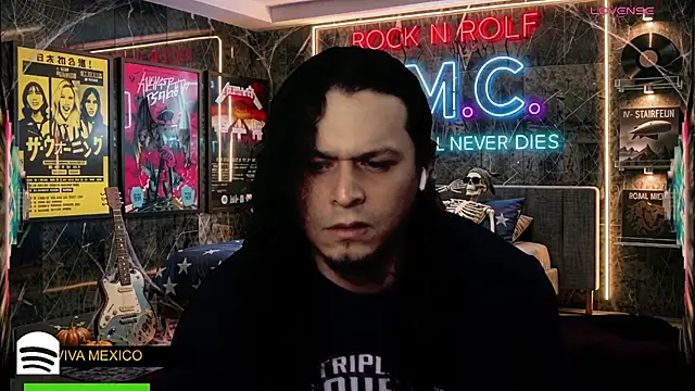 chino_roz Webcam-Show