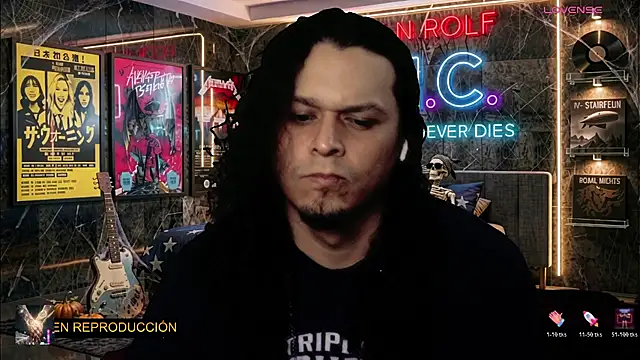 chino_roz webkamerás műsora