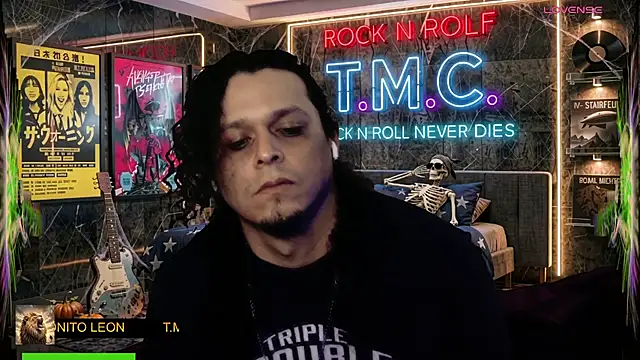 chino_roz webkamerás műsora
