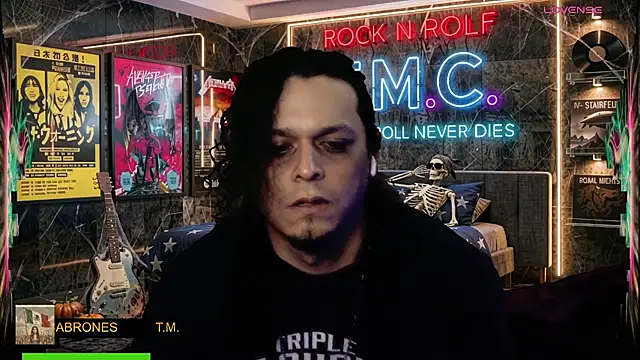 chino_roz Webcam Show
