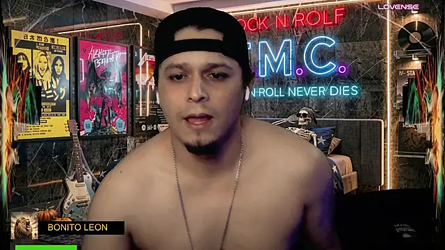 chino_roz Pertunjukan Webcam
