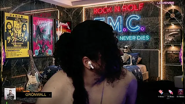 chino_roz's Webcam Show