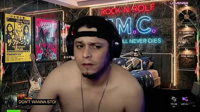 chino_roz: вебкам-шоу