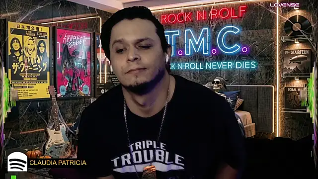 chino_roz Webcamshow