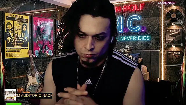 chino_roz's Webcam Show