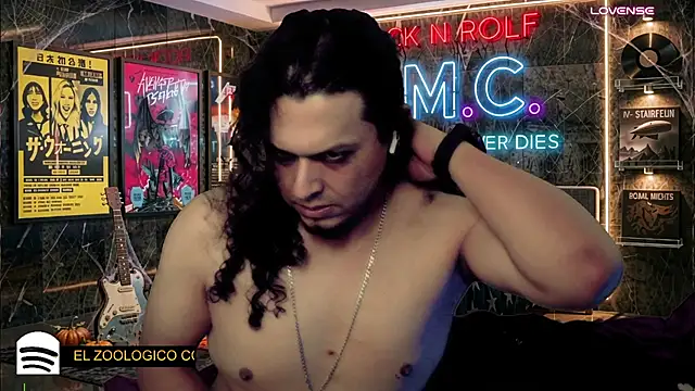 chino_roz Webcamshow