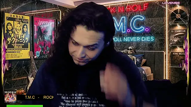 chino_roz Show Webcam