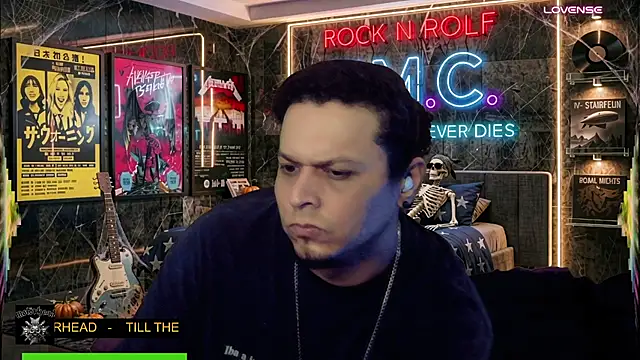 chino_roz Webcam-Show