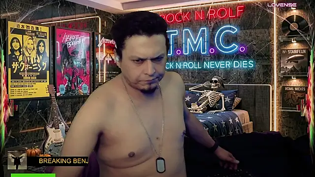 chino_roz Show Webcam