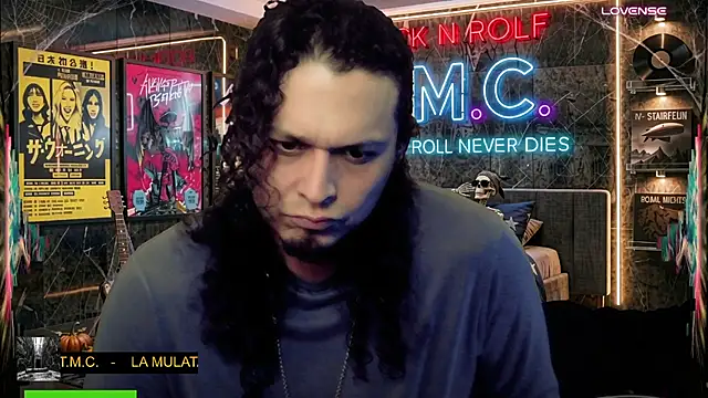 chino_roz Pertunjukan Webcam