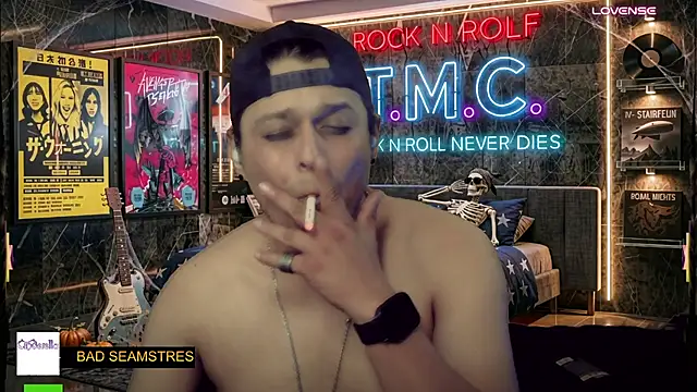הופעת וובקאם של chino_roz