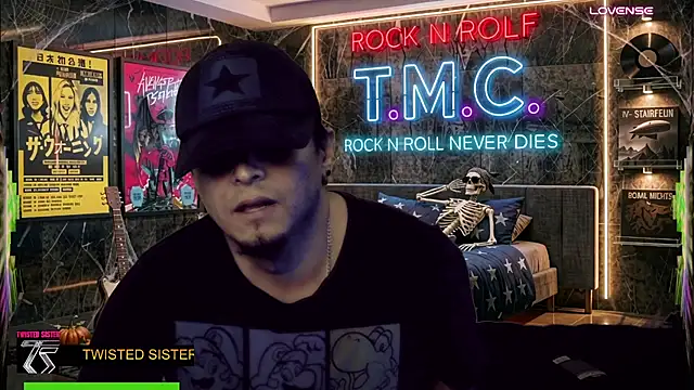 chino_roz Webcam show