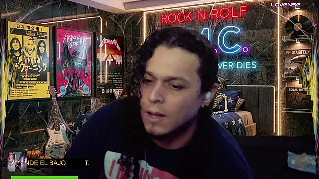 Pokazy przed kamerką – chino_roz