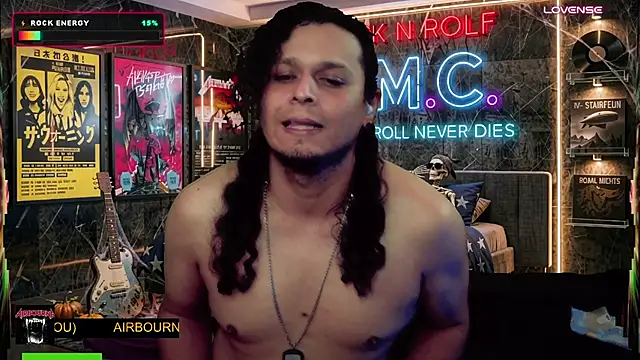 Show modela chino_roz na web-kameri