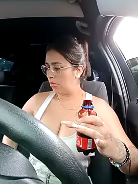 Pokazy przed kamerką – MariBelle1