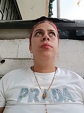 Show de MariBelle1 na webcam