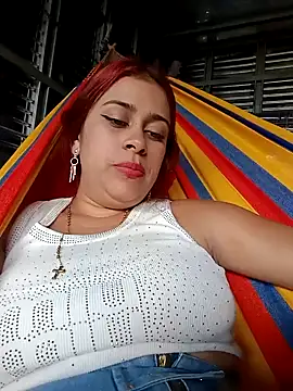 MariBelle1 Show in webcam