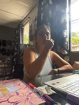 Show de MariBelle1 na webcam