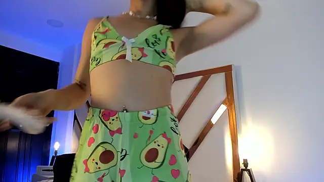 Aron_cruz Show Webcam