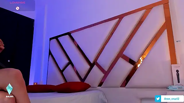 Aron_cruz Webcam Show